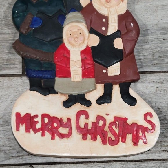 Vintage hand carved Wood hanging  plaque of Christmas Carolers HTC - Picture 3 of 16